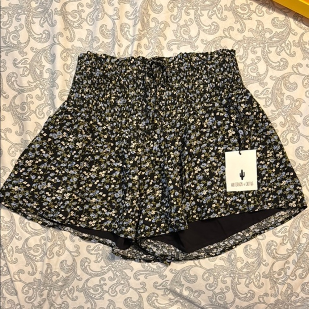 Whiteroom + Catcus- Black Floral High Waist Shorts